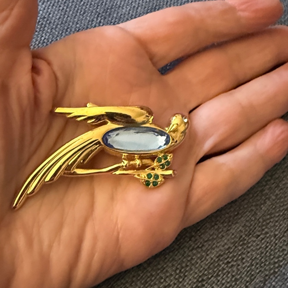 Vintage Monet Jelly Belly Gold Tone Bird on a Branch Brooch. Signed. Circa 90’s.
